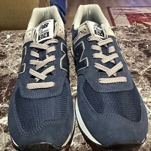 New Balance Men's Navy and Gray Sneakers